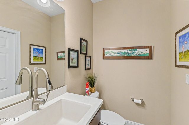 1104 N Boston Avenue, Deland, FL 32724