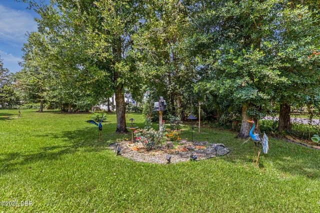 1104 N Boston Avenue, Deland, FL 32724