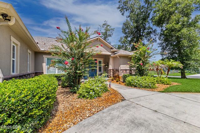 1104 N Boston Avenue, Deland, FL 32724