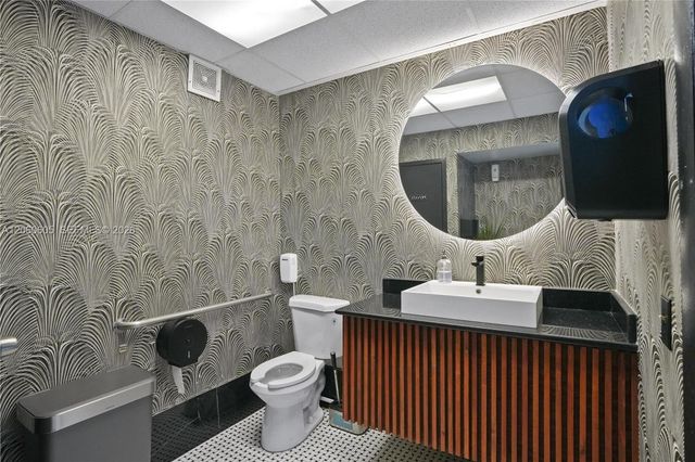 10705 Biscayne Boulevard, Miami, FL 33161