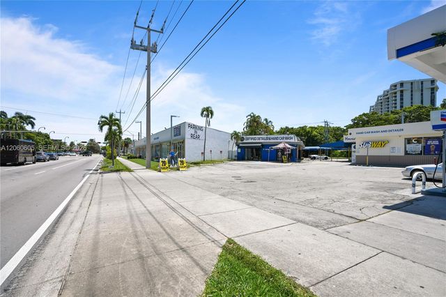 10705 Biscayne Boulevard, Miami, FL 33161