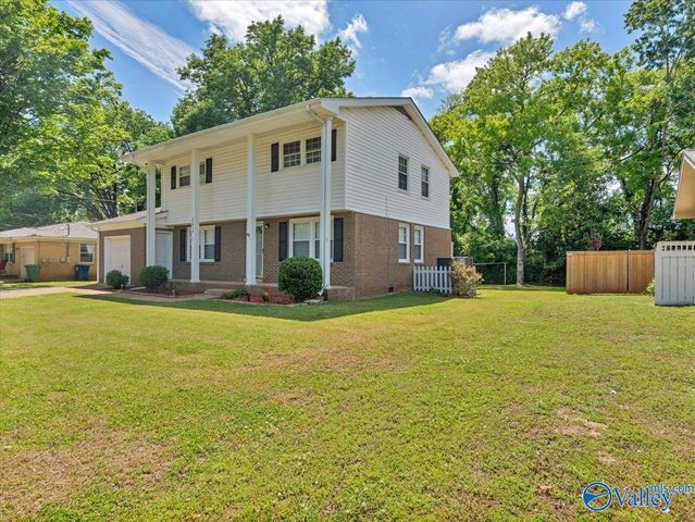 11414 Hillwood Drive SE, Huntsville, AL 35803