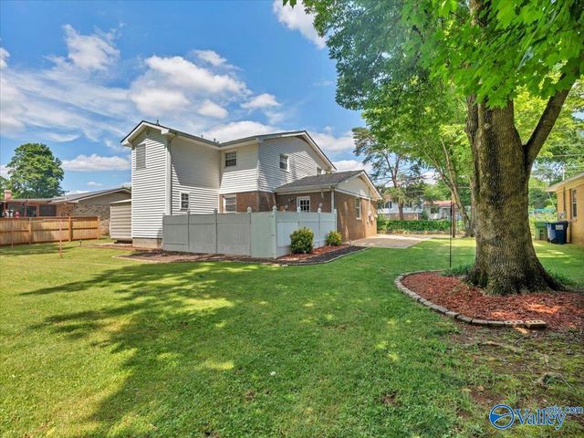 11414 Hillwood Drive SE, Huntsville, AL 35803