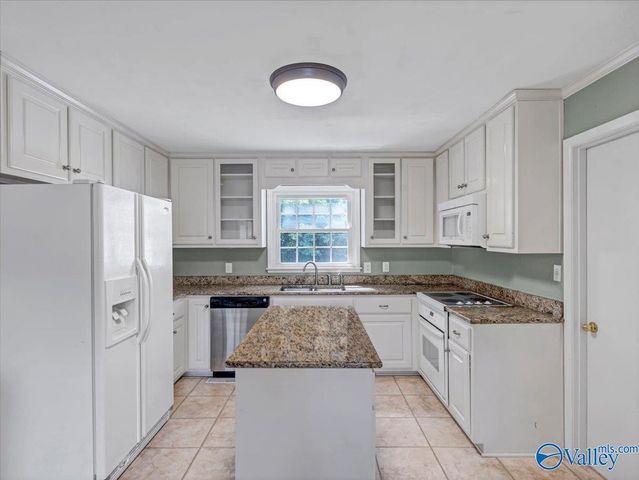 11414 Hillwood Drive SE, Huntsville, AL 35803