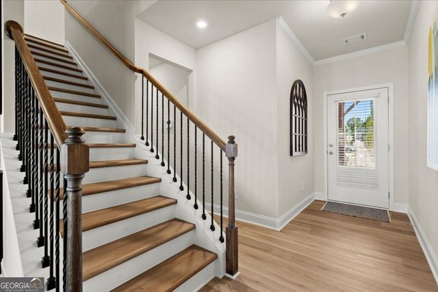 825 Leraes Way, Loganville, GA 30052