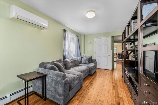 2515 Woodhull Avenue, Bronx, NY 10469