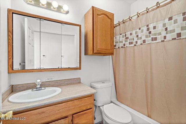 134 Ocean Wave Avenue, Long Beach, MS 39560