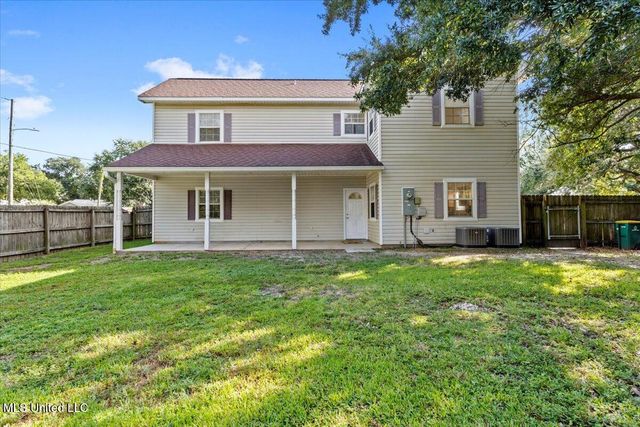 134 Ocean Wave Avenue, Long Beach, MS 39560