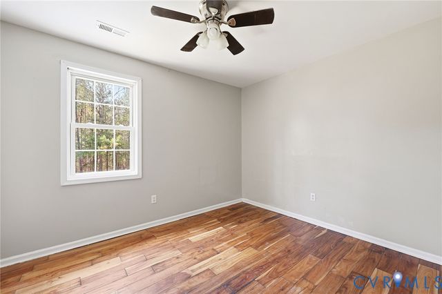 4946 Midway Rd, Dinwiddie, VA 23833