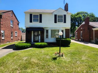 9262 Piedmont Street, Detroit, MI 48228