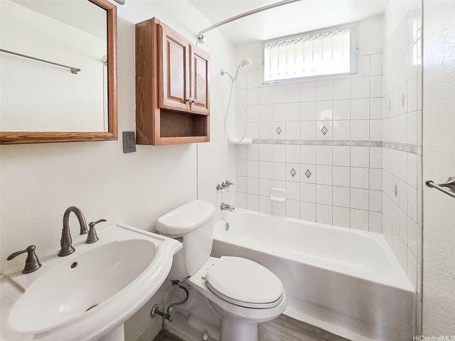 95-273 W Waikalani Drive D906, Mililani, HI 96789