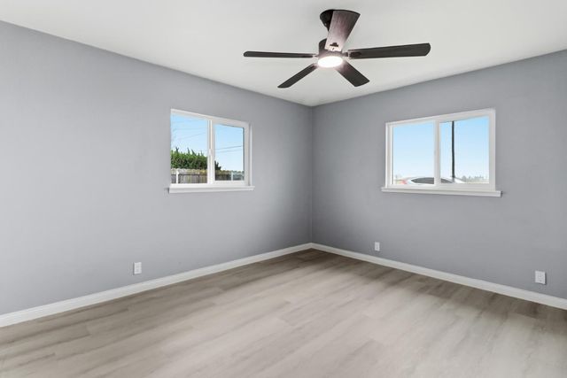 4705 Arboga Rd, Olivehurst, CA 95961