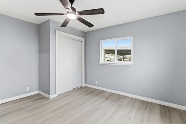 4705 Arboga Rd, Olivehurst, CA 95961