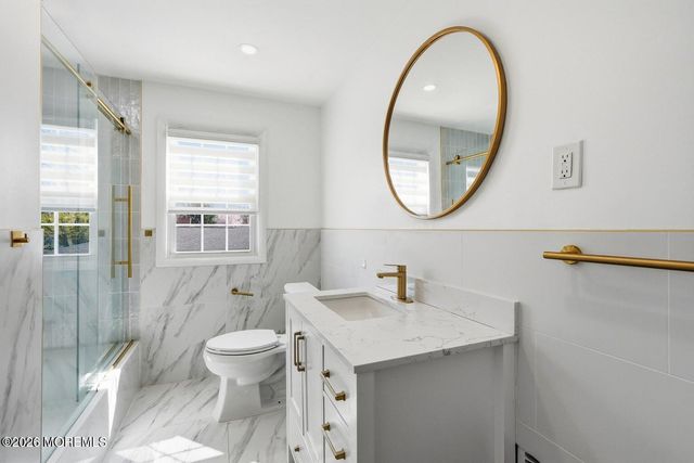 227 Chatham Avenue, Oakhurst, NJ 07755