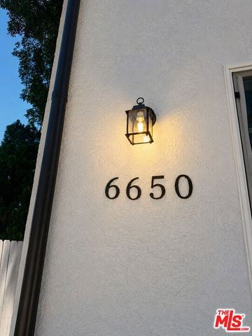 6650 Valley Circle Boulevard, West Hills (los Angeles), CA 91307