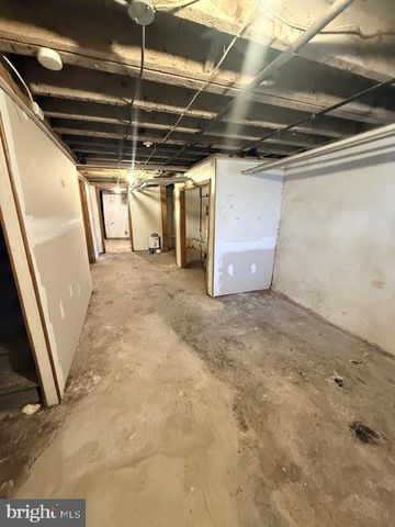 6309 MARSDEN ST, Philadelphia, PA 19135