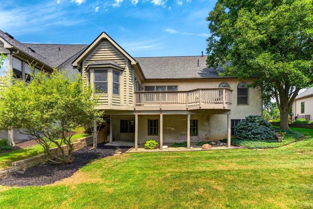 895 Linworth Village Drive, Columbus, OH 43235