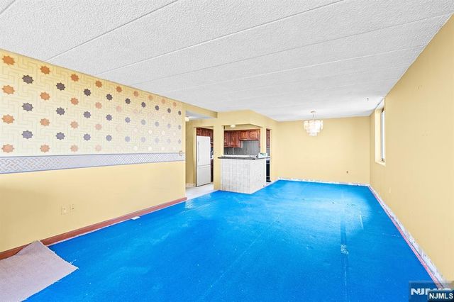 170 Lafayette Avenue 6A, Passaic, NJ 07055