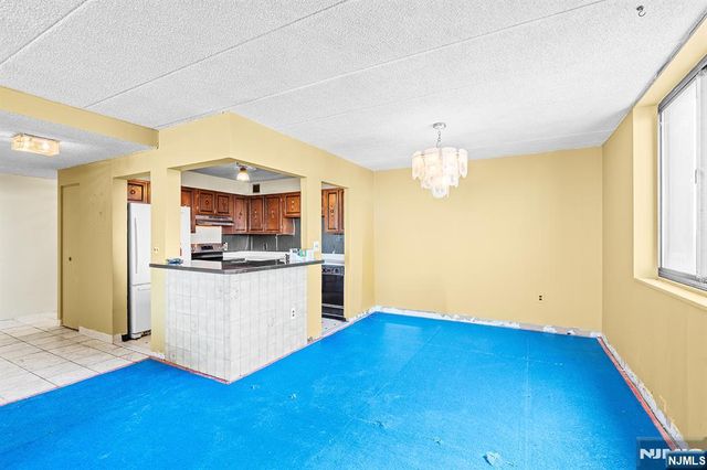 170 Lafayette Avenue 6A, Passaic, NJ 07055