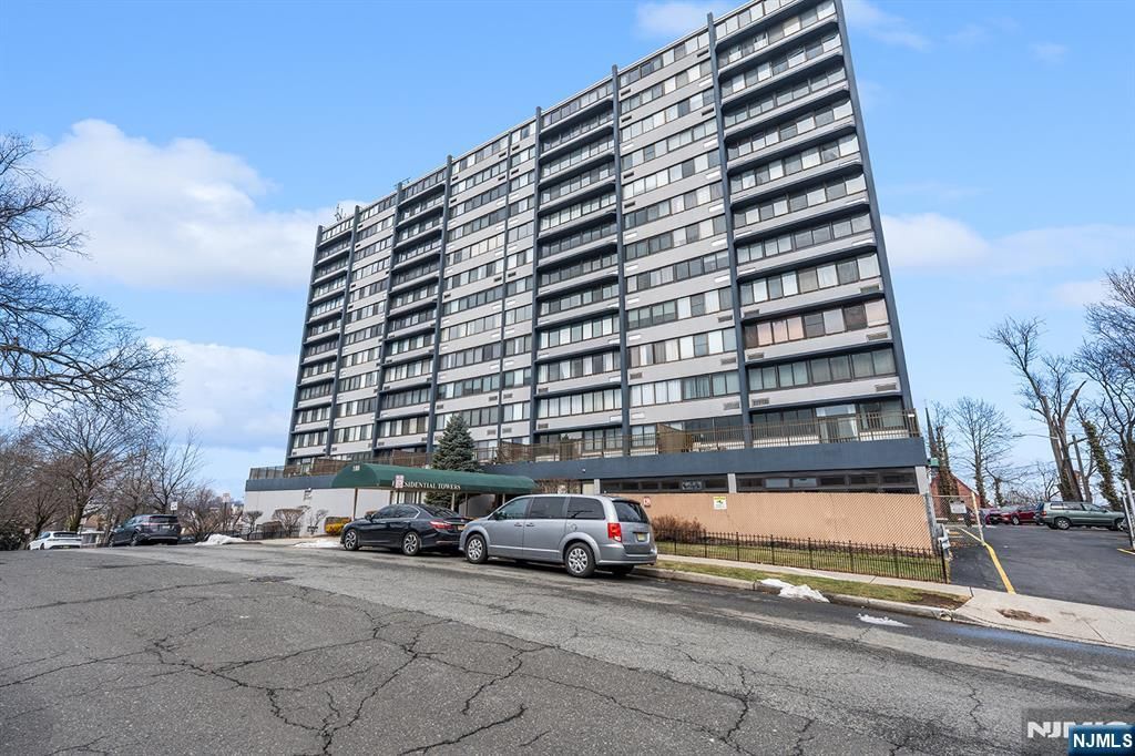 170 Lafayette Avenue 6A, Passaic, NJ 07055