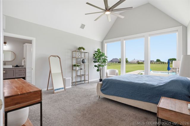 16981 S 31st East Avenue, Mounds, OK 74047