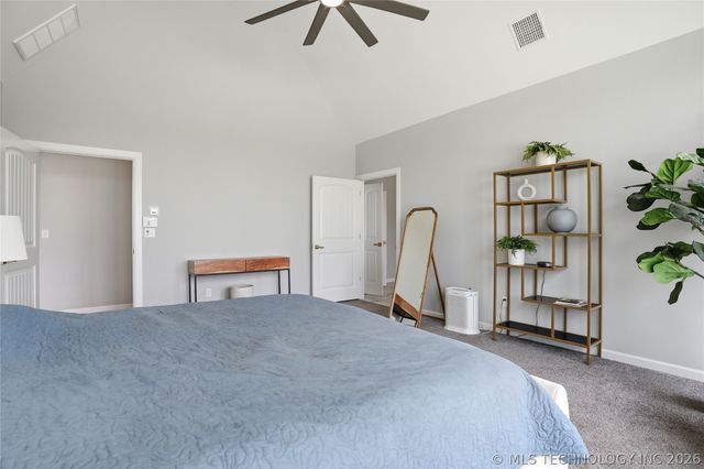 16981 S 31st East Avenue, Mounds, OK 74047