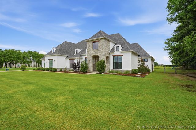 16981 S 31st East Avenue, Mounds, OK 74047