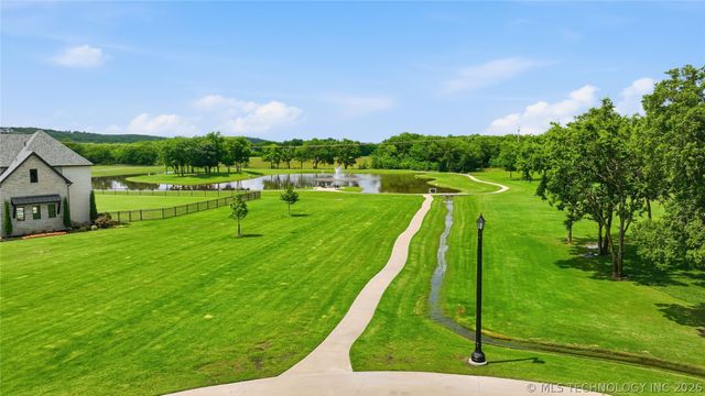 16981 S 31st East Avenue, Mounds, OK 74047