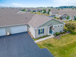 1106 Crestview Lane, Pingree Grove, IL 60140