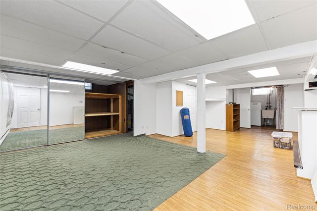 33633 6 Mile Road, Livonia, MI 48152