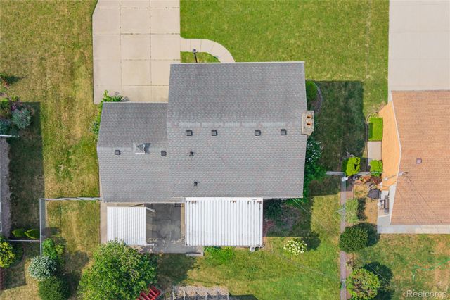 33633 6 Mile Road, Livonia, MI 48152