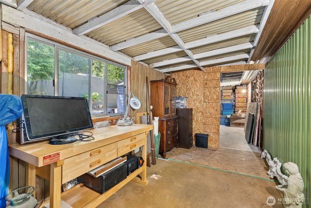 1788 Nelson Road, Raymond, WA 98577