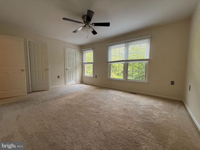 12914 LOCKLEVEN LN, Woodbridge, VA 22192