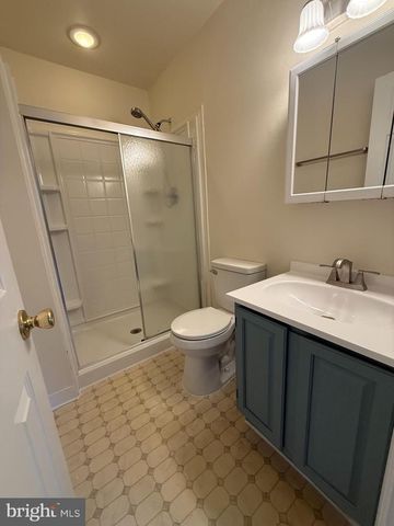 12914 LOCKLEVEN LN, Woodbridge, VA 22192