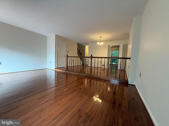 12914 LOCKLEVEN LN, Woodbridge, VA 22192
