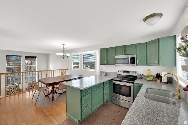 2973 S 6070 W, West Valley City, UT 84128