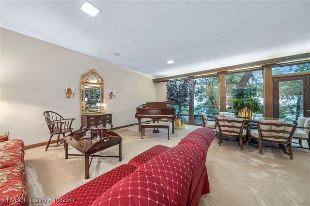 8301 Mile Tree Drive, Fort Smith, AR 72903