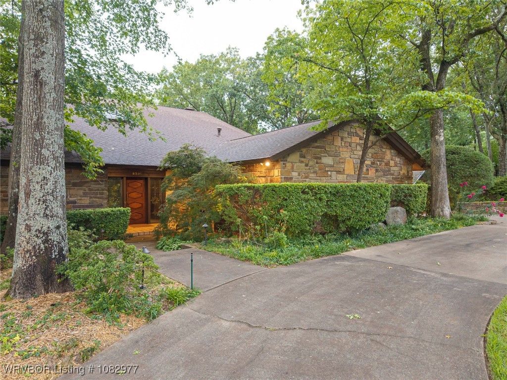 8301 Mile Tree Drive, Fort Smith, AR 72903