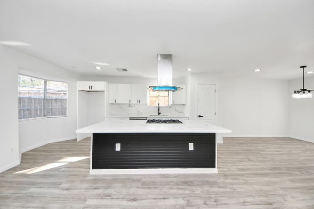 7318 Castleview Lane, Missouri City, TX 77489