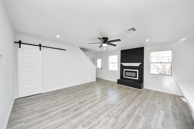 7318 Castleview Lane, Missouri City, TX 77489