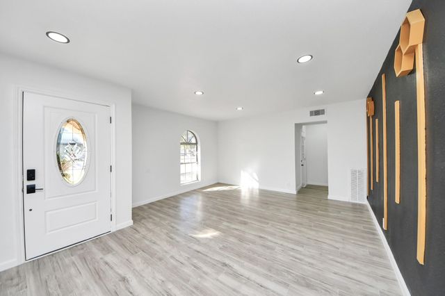 7318 Castleview Lane, Missouri City, TX 77489