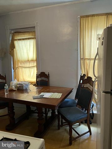 5548 N LAWRENCE ST, Philadelphia, PA 19120