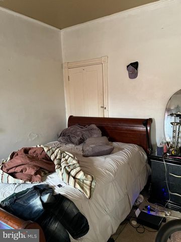5548 N LAWRENCE ST, Philadelphia, PA 19120