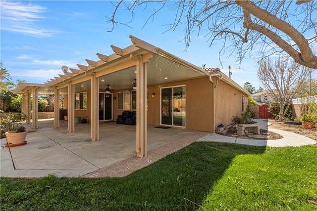 32124 Beaulieu Road, Winchester, CA 92596