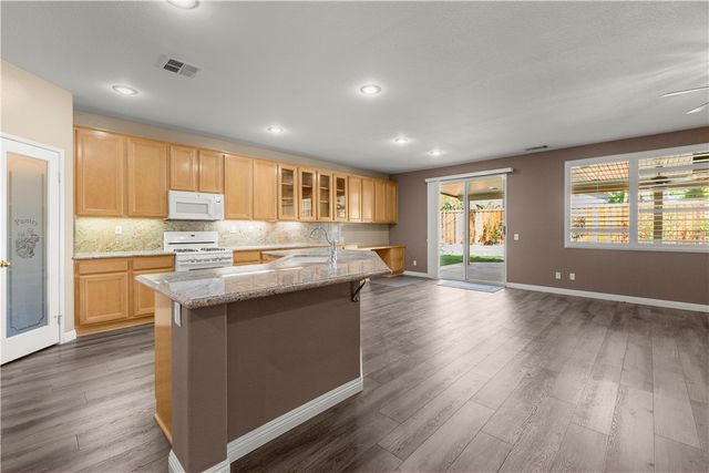 32124 Beaulieu Road, Winchester, CA 92596