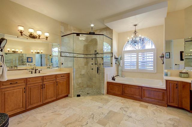 4040 NE 25th Avenue, Lighthouse Point, FL 33064