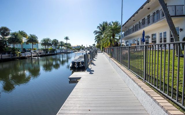 4040 NE 25th Avenue, Lighthouse Point, FL 33064
