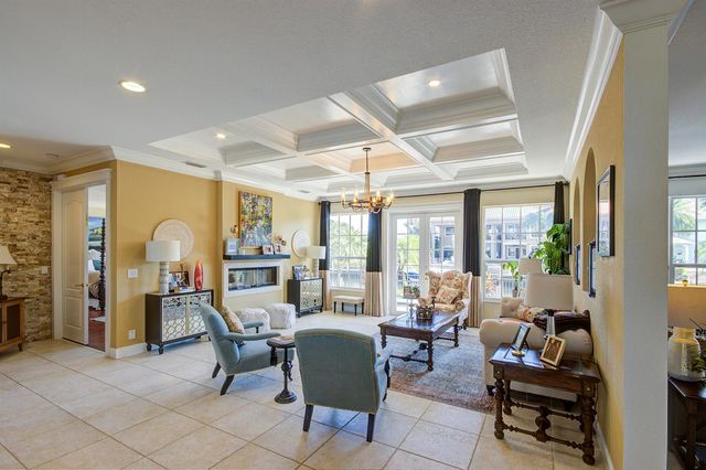 4040 NE 25th Avenue, Lighthouse Point, FL 33064