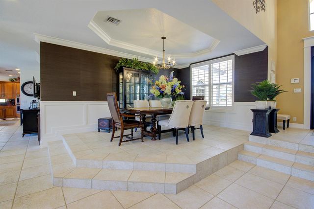 4040 NE 25th Avenue, Lighthouse Point, FL 33064
