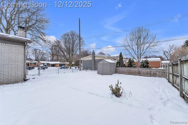 39266 Dover Street, Livonia, MI 48150